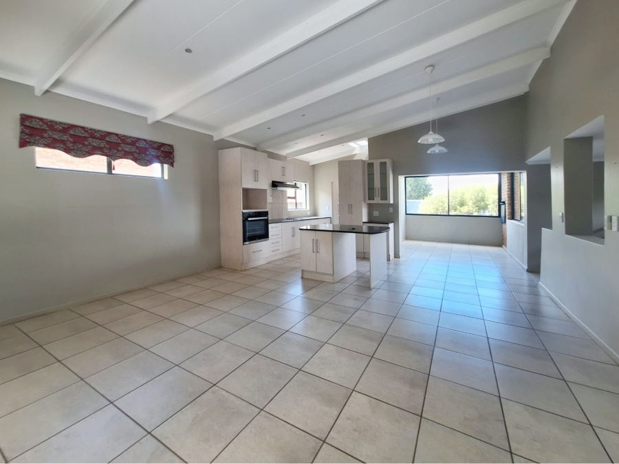 3 Bedroom Property for Sale in Magalies Golf Estate North West